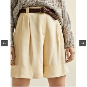 Massimo Dutti Cream Pleated Skirt